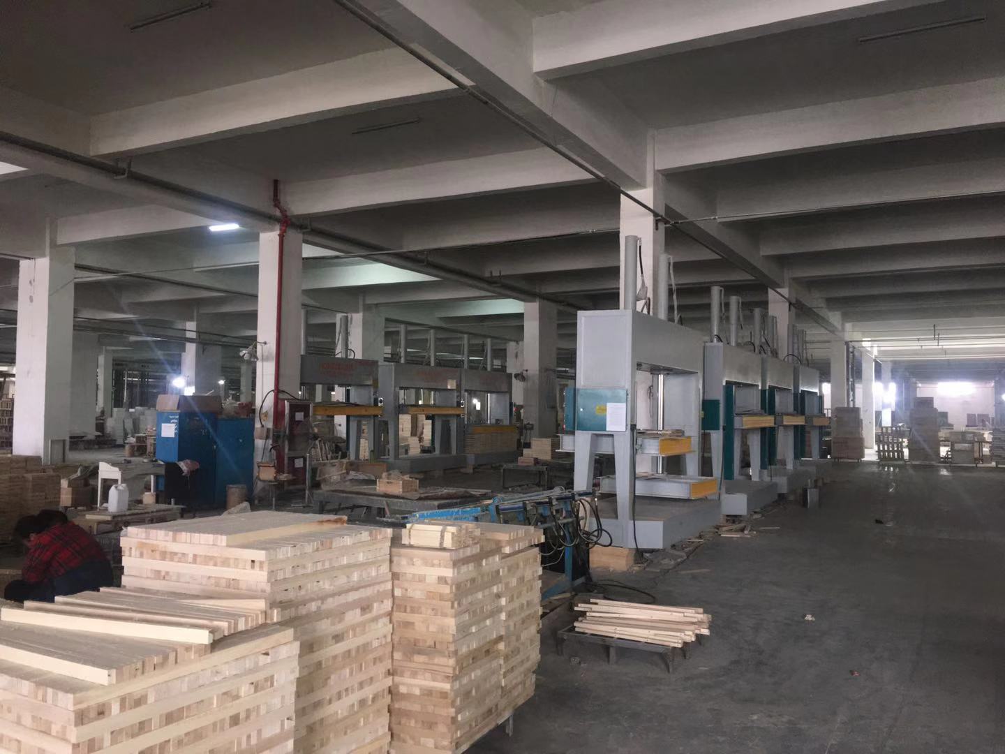 548530b9f512550fb500d8262702d7