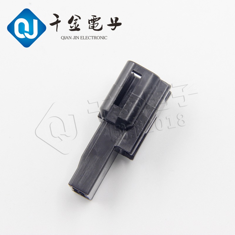 狂欢价7282-1026-30接插件塑壳汽车专用连接器现货