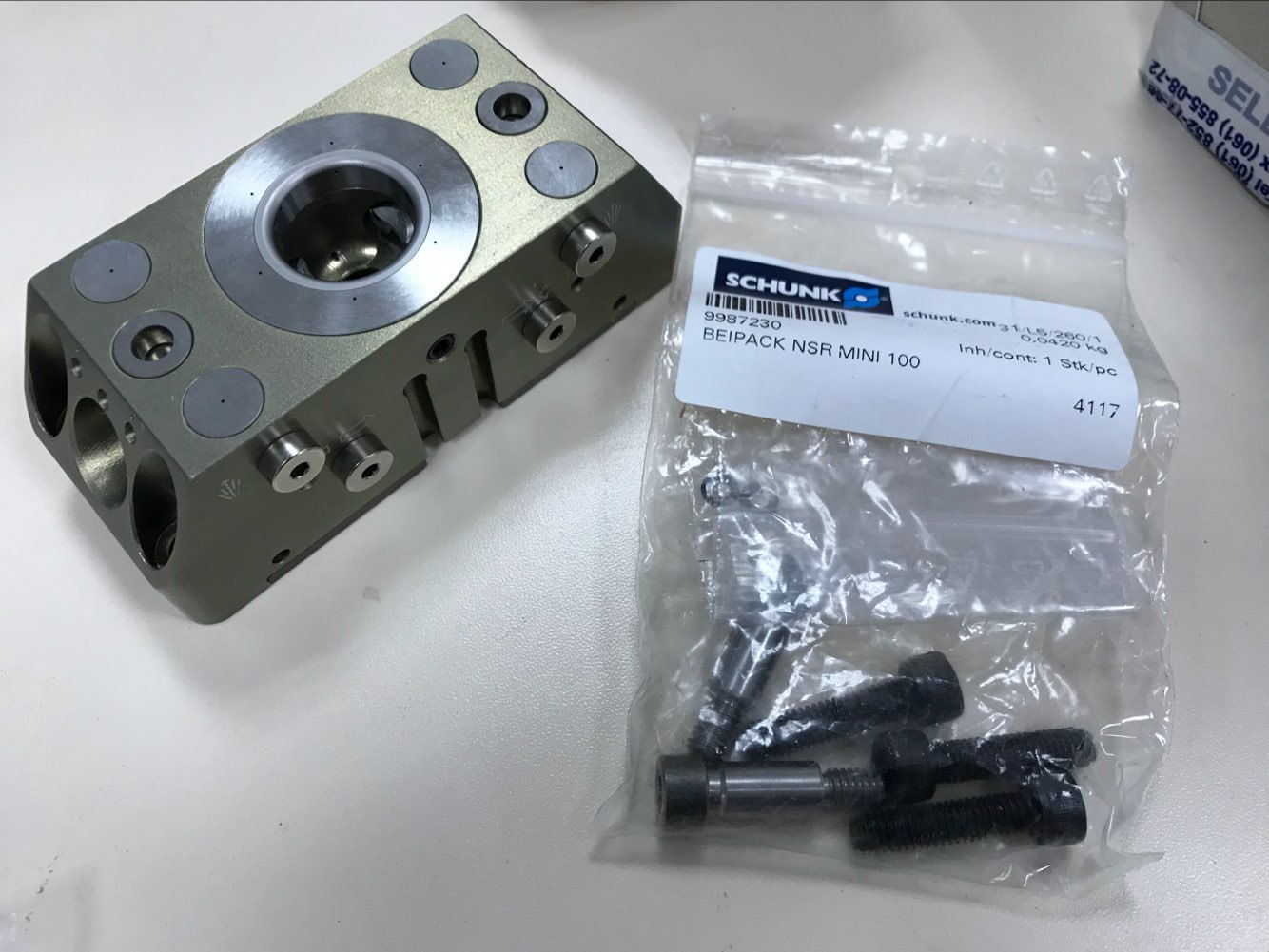 德国 雄克 SCHUNK 旋转气缸PZB+160-1