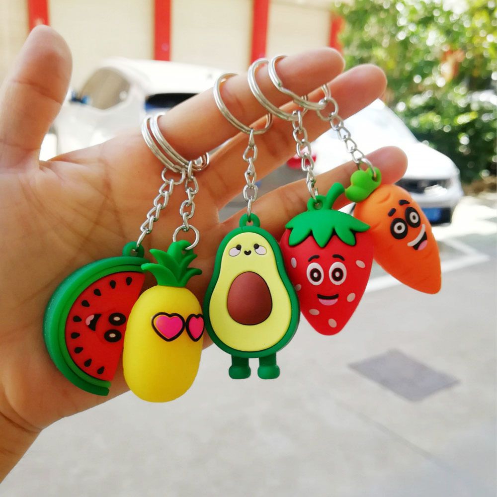 girl heart simulation 3D avocado keychain schoolbag coin purse PVC soft toy pendant special offer wholesale nihaojewelrypicture1