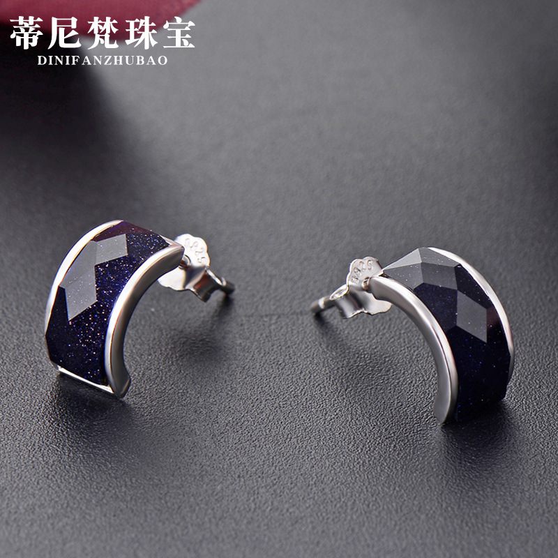 S925 pendientes de plata Corea del Sur Dongdaemun pendientes de moda simple todo partido dulce fresco pendientes al por mayor