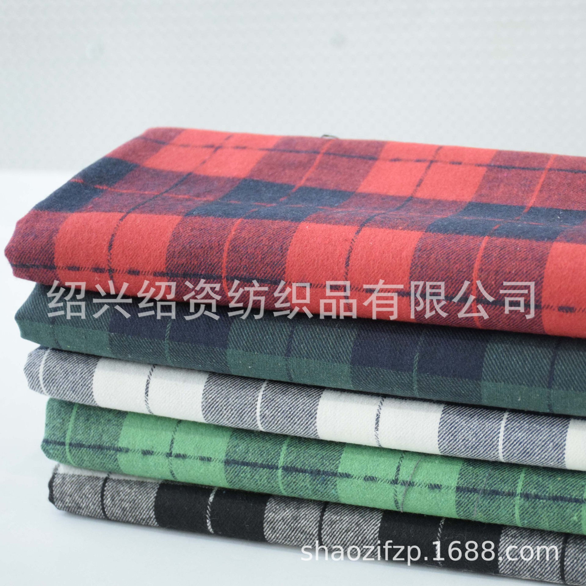 涤棉磨毛色织梭织格子衬衣西服套装连衣裙休闲服鞋帽箱包时装面料