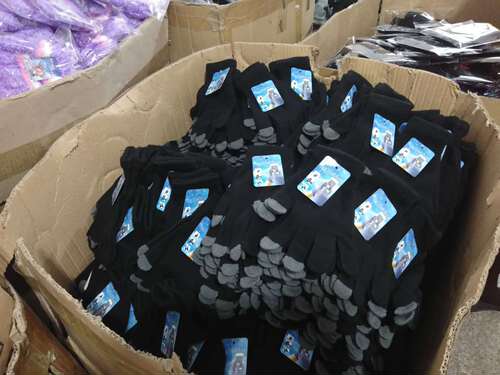 Korean version of autumn and winter touch screen gloves for men and women, touch screen gloves, woolen warm mobile game magic gloves wholesale