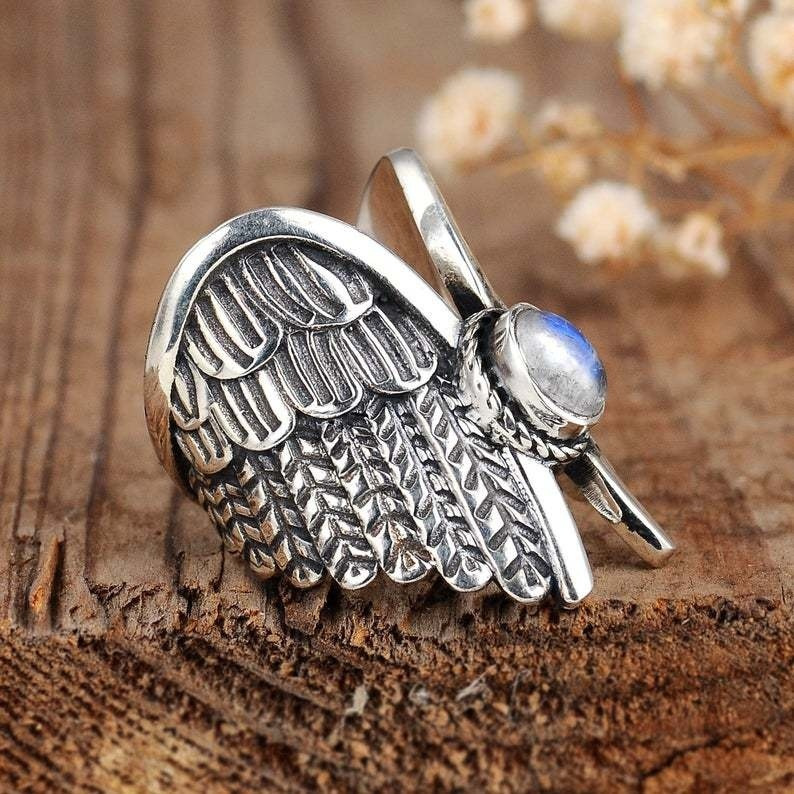 bague ailée