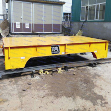 厂家  轨道牵引电动平板车  低压供电蓄电池电动平车 无轨过跨车
