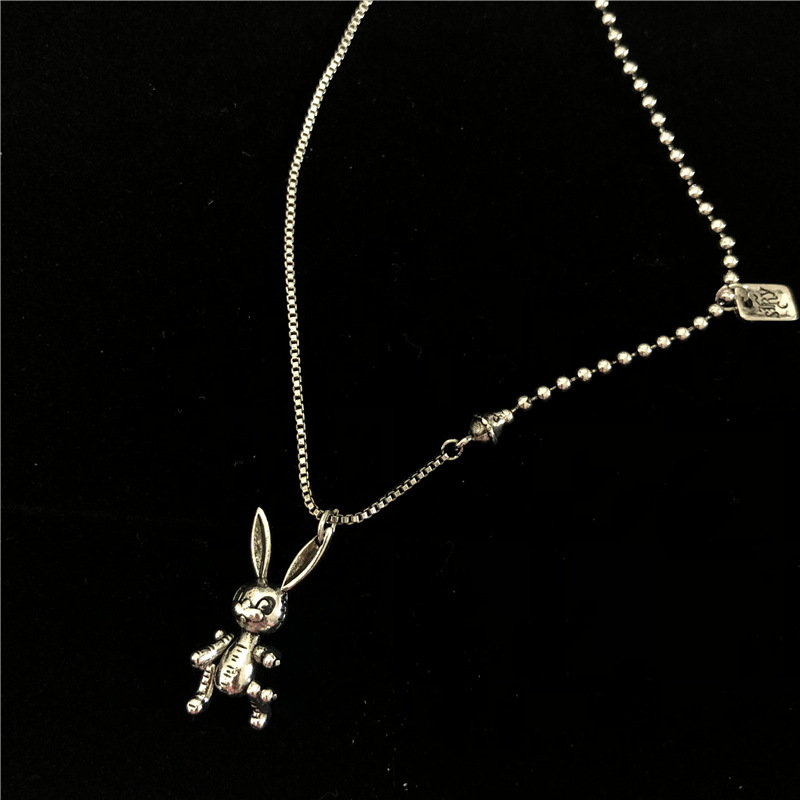 Rabbit Made Old Dark Wind Cute Animal Asymmetrical Cool Design Chain Necklace display picture 3