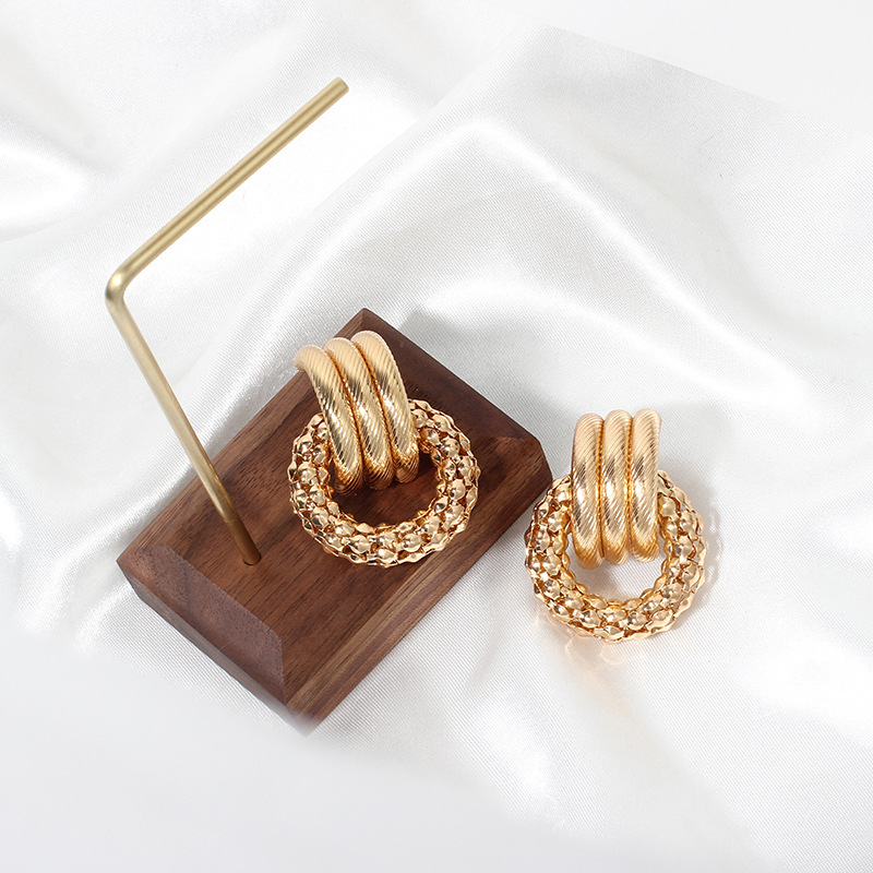 15g Weight Earrings Classification Wedding, Travel Occasion Women'S Gender Vintage Style Style Gold, Silver Color Fashion Geometric Circle Metal Earrings Wholesale 4