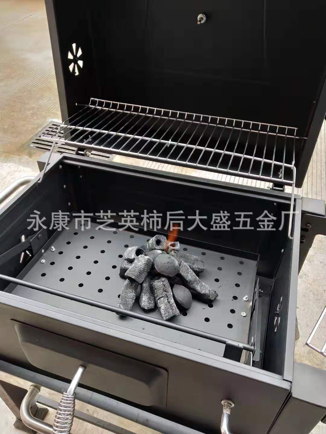 Soy una fábrica barbacoa generoso patio al aire libre gran protección del medio ambiente Plaza barbacoa estufa gran capacidad tapada horno