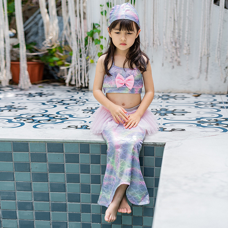 Children's split swimwear for swimming