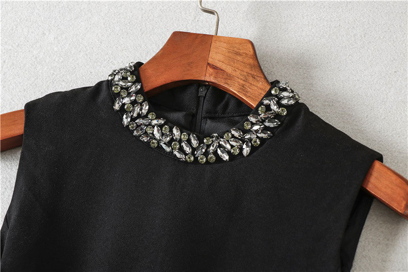 0403-06 唐嫣同款领口订珠系带收腰裙SML码颜色黑色红