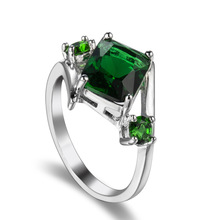 跨境速賣通wish爆款歐美外貿爆款幾何鏤空綠色鋯石飾品時尚戒指女