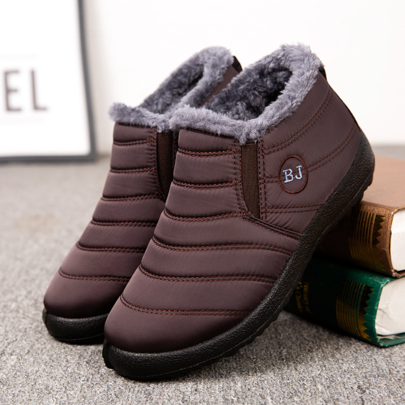 Cross border Ms. Mianxie Plush keep warm old age Ultralight soft A pedal shoes 35-48 Large