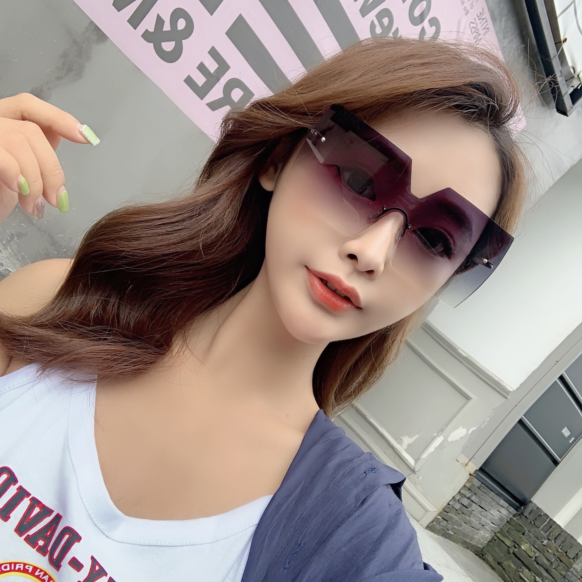 New Korean Fashion Style Rimless Big Frame One-piece Sunglasses display picture 13