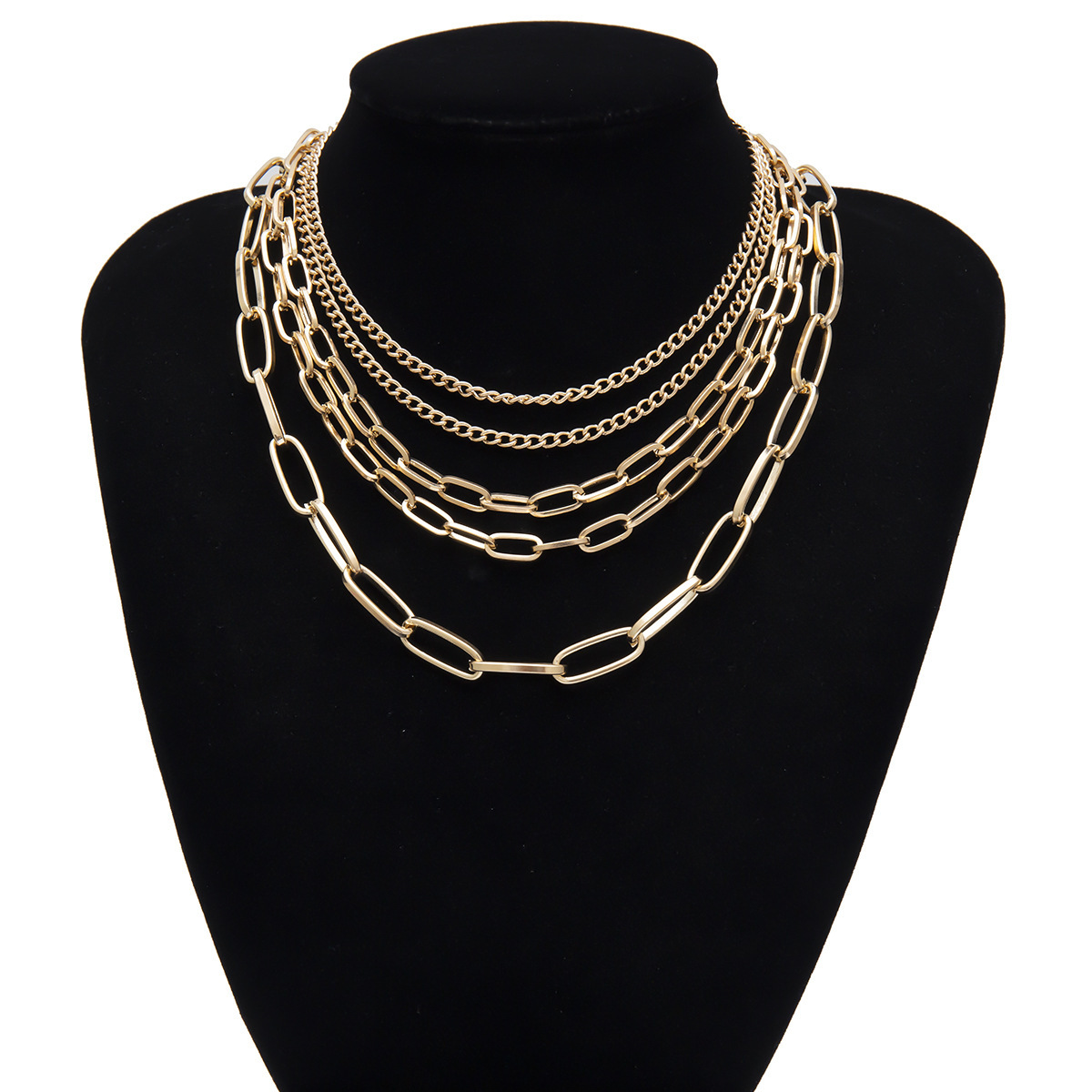 Elegant layered necklace