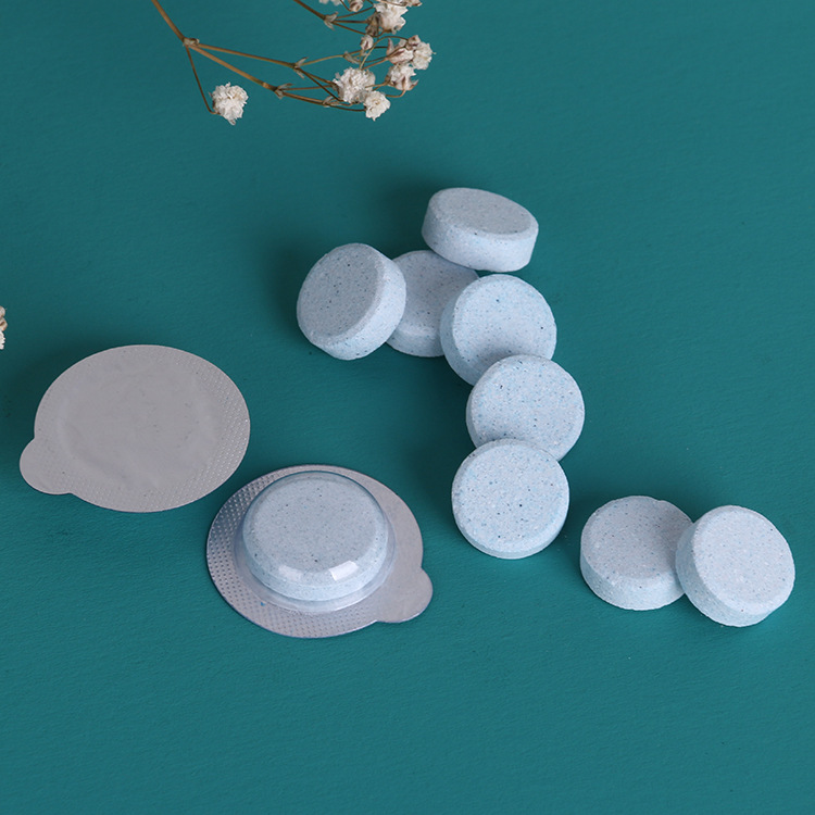 汽车玻璃水雨刮精固体浓缩泡腾片雨刮水公共需求钩类圈转创意