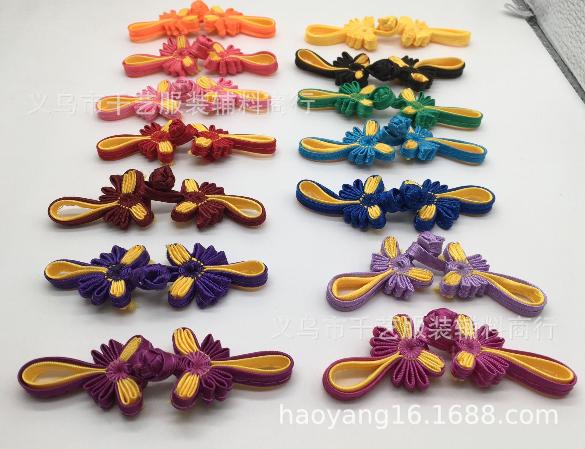 供应布扣，布唐装纽扣，中国结纽扣，名族服装纽扣