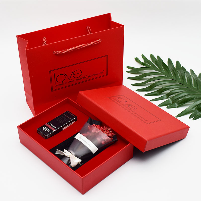 2026天地盖化妆品香水红色花束包装盒LOVE伴手礼盒口红礼盒