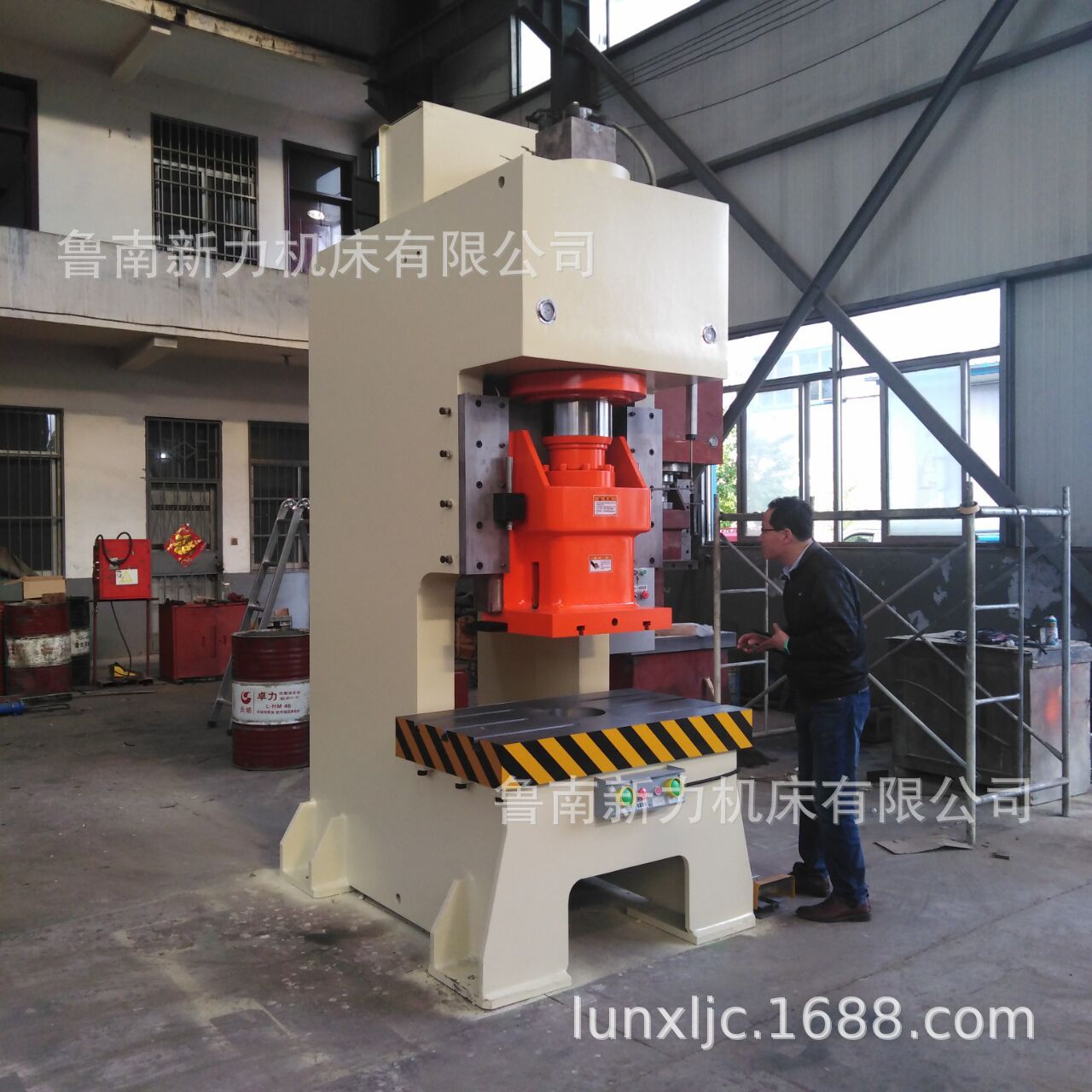 D0990BAF0CDA4C9E1C29C2E24C2EB4