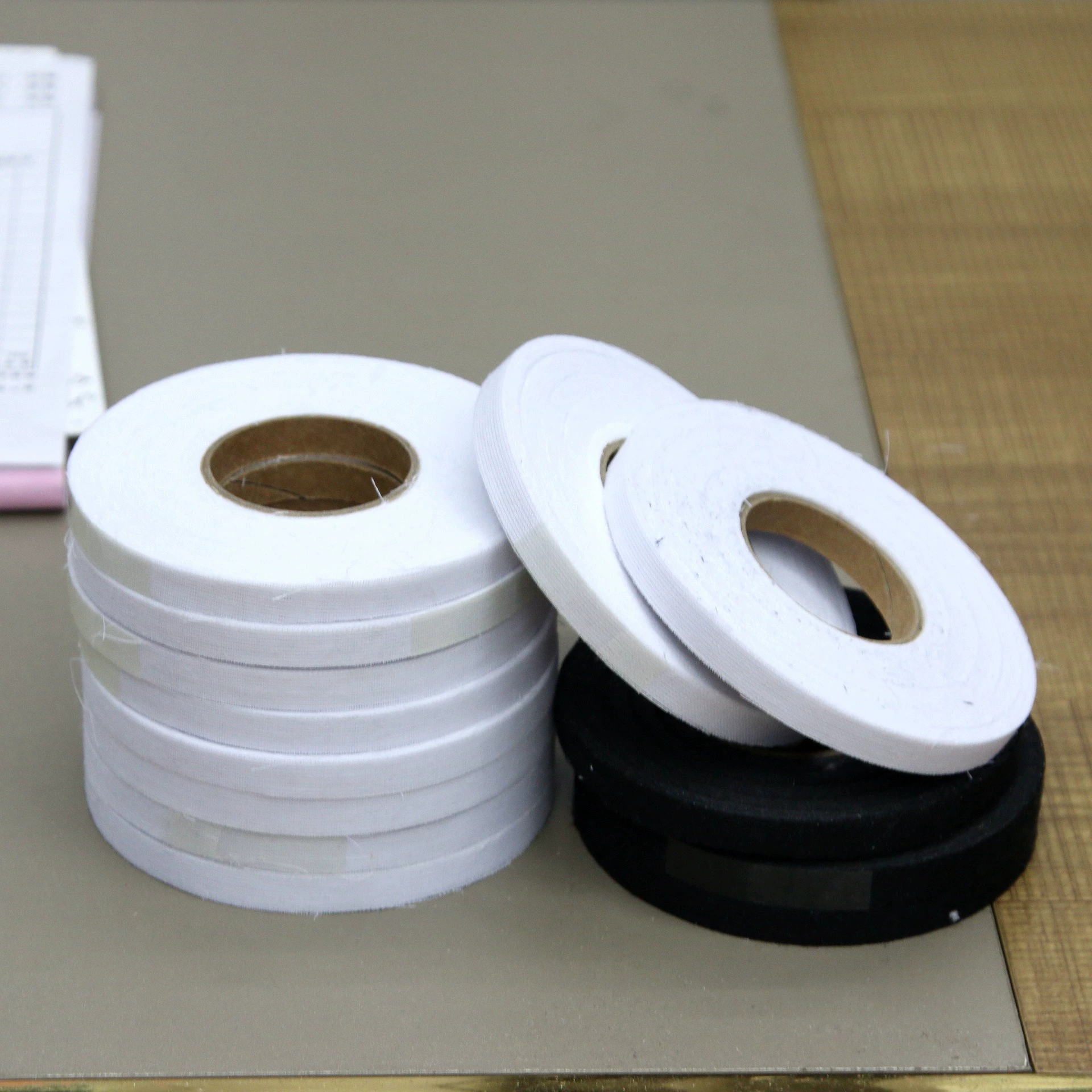 Край оберточной ткани Край оберточной полосы ткани