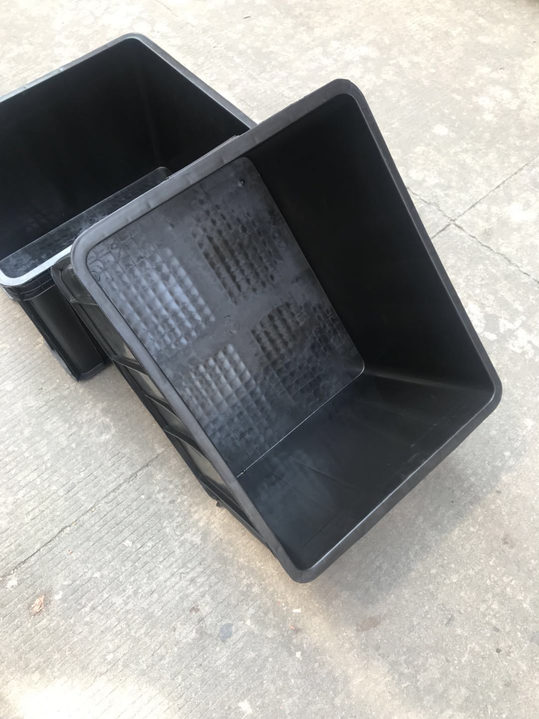 厂家批发600*500*360仓库储物箱 黑色防静电周转箱 全新料塑胶箱