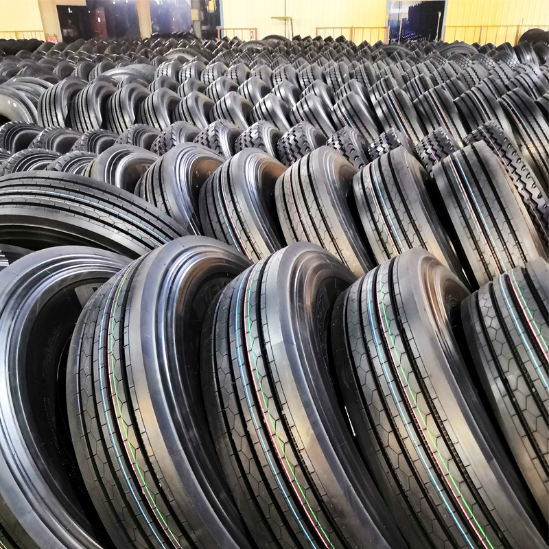 11r22.5钢丝胎 加厚耐磨耐扎卡车胎装载机轮胎厂家直销货车轮胎