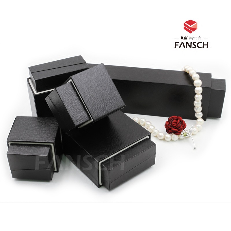 创意盒中盒 钻戒盒对戒盒吊坠盒项链盒手镯盒 黑色格纹首饰盒新品