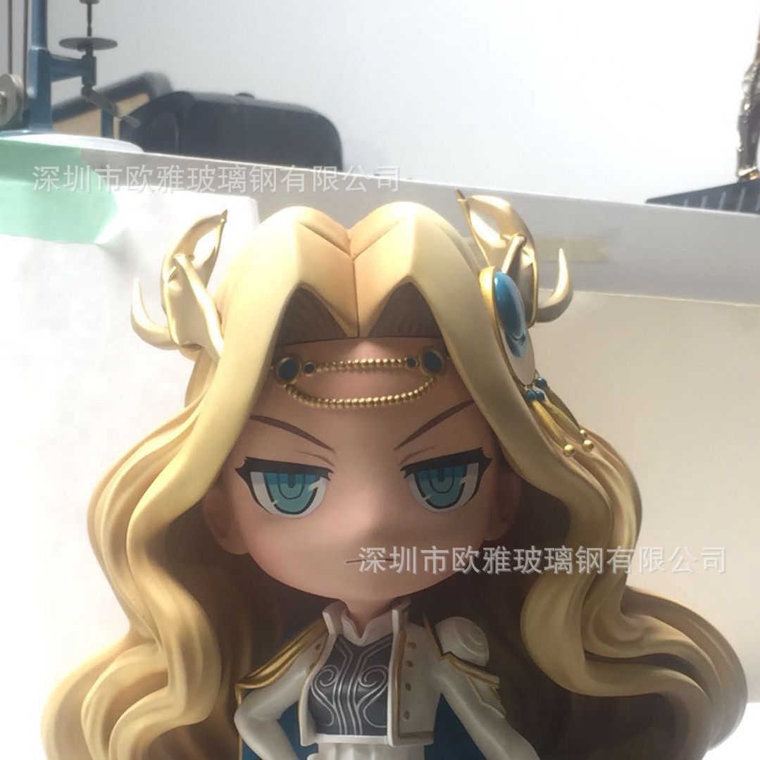 供应1.9玻璃钢机甲战士动漫卡通美陈雕塑1.9米高发光玻璃钢钢铁侠