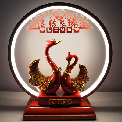 LED三色变光树脂结婚台灯新款创意礼品床头装饰台灯婚庆用品促销