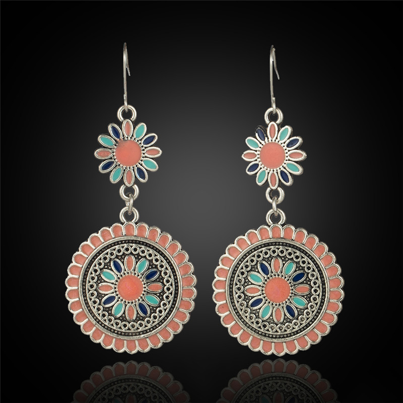 New Fashion Vintage Bohemian Flower Earrings display picture 9