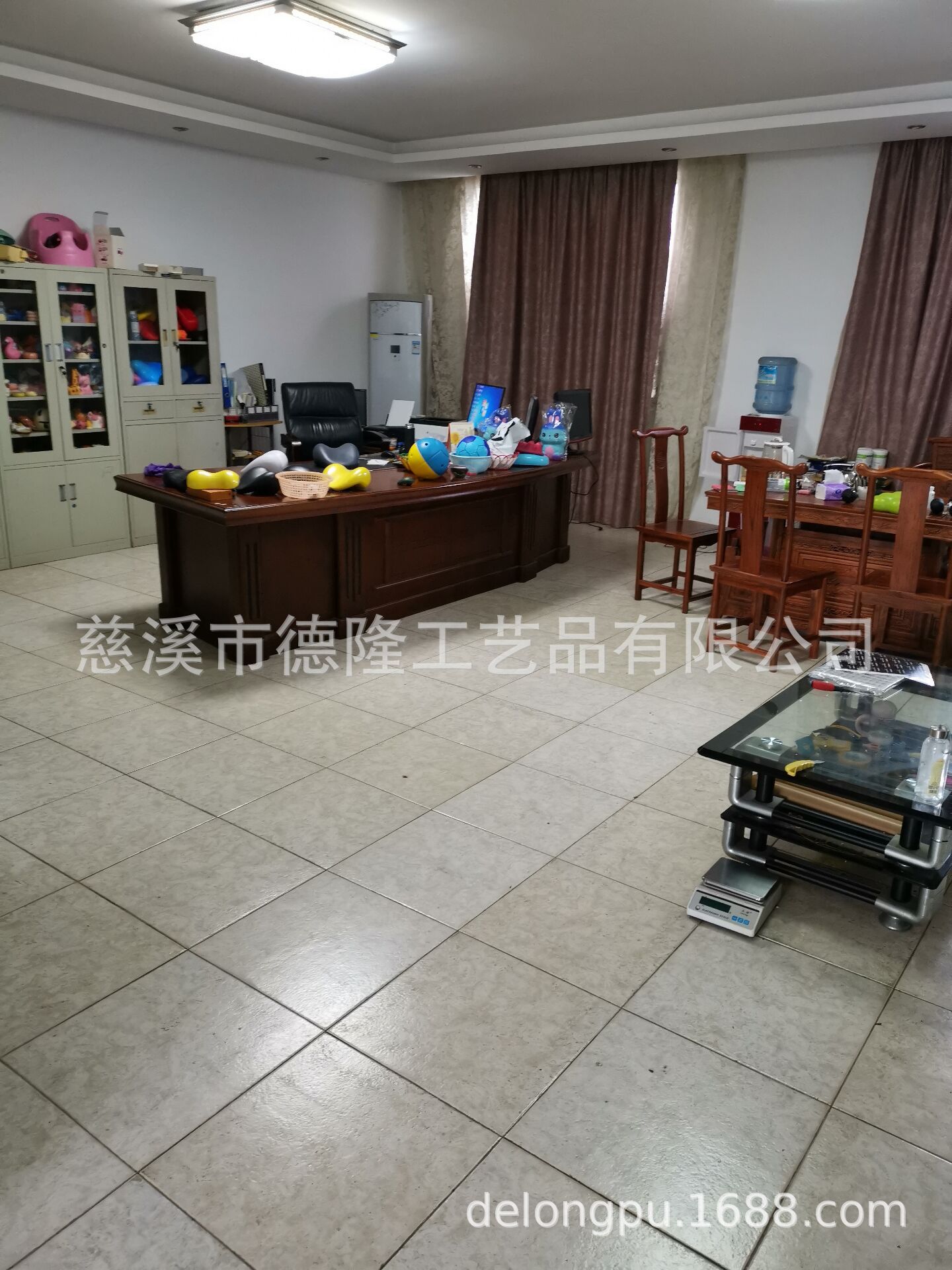 77CCB6058802C2B8C286BE180EDAA8