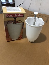 DONUT MAKER 甜甜圈制作器 创意挤奶器DIY烘焙工具甜品烘焙模具