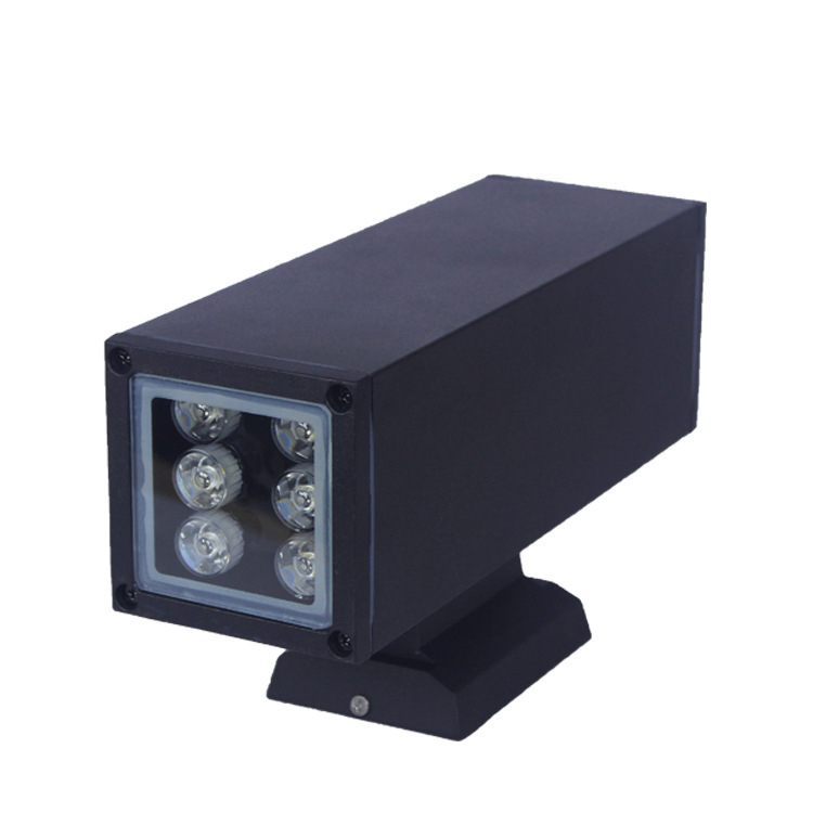 9315373867_1956332605