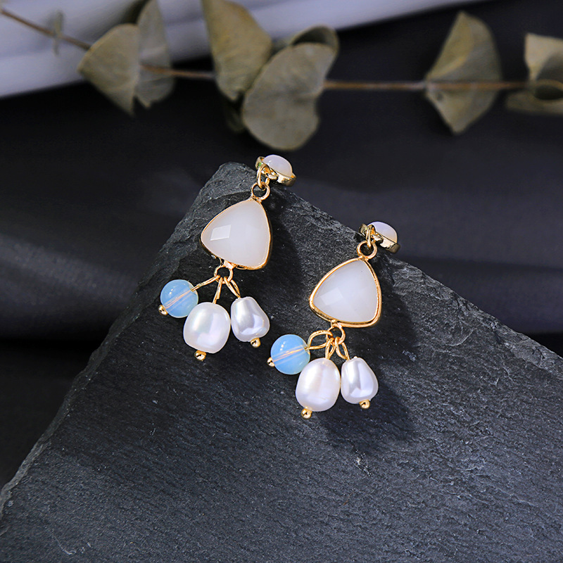 Super Fairy Girl Pearl Pendant Earrings Fashion Korean Fashion Small Fresh Earrings Female Wild Drop Earrings Wholesale Nihaojewelry display picture 4