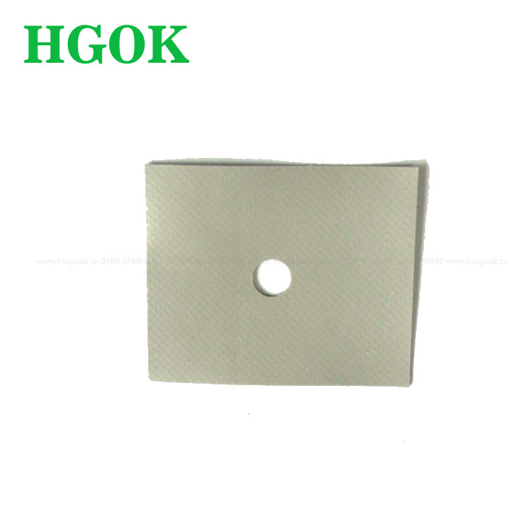 30*25中一Φ4孔灰色导热绝缘散热矽胶片硅矽胶片