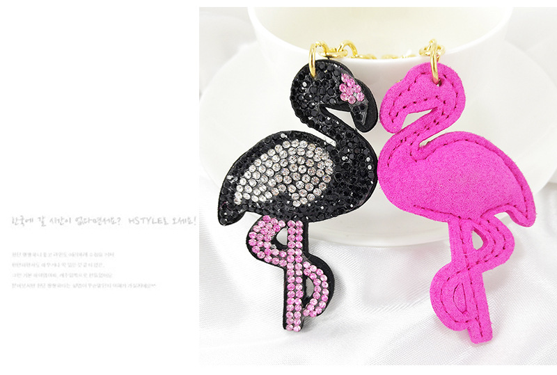 Porte-clés Pompon Flamant Rose En Velours Coréen Serti De Diamants display picture 6