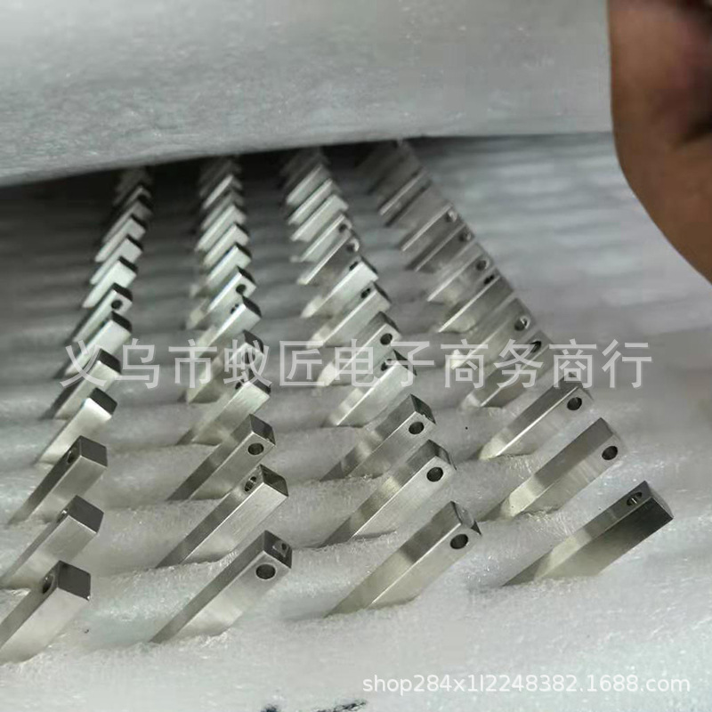 0905985bd37cfb238c1c5674f92b30