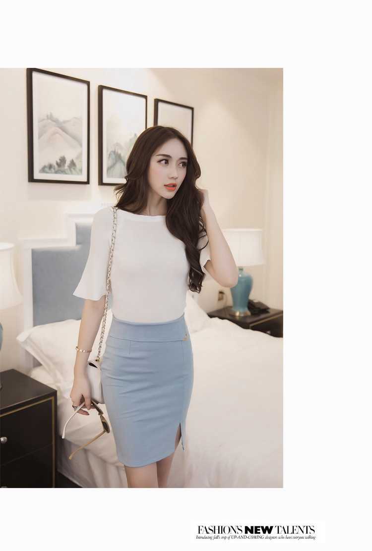 Mid-Length Knitted Skirt 3