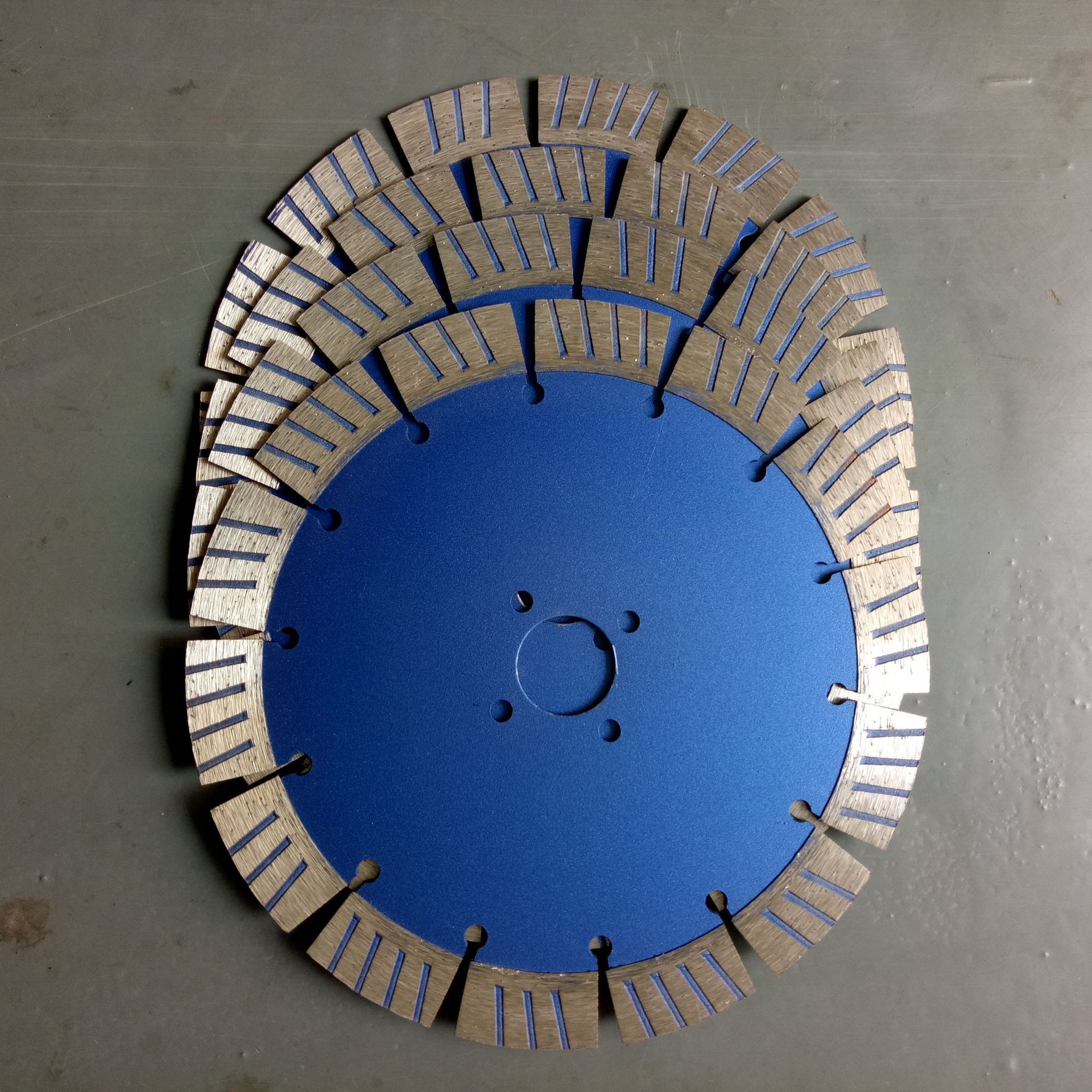 190加宽波纹干切锯片石材陶瓷切割片锋利刀片云石片金刚石锯片