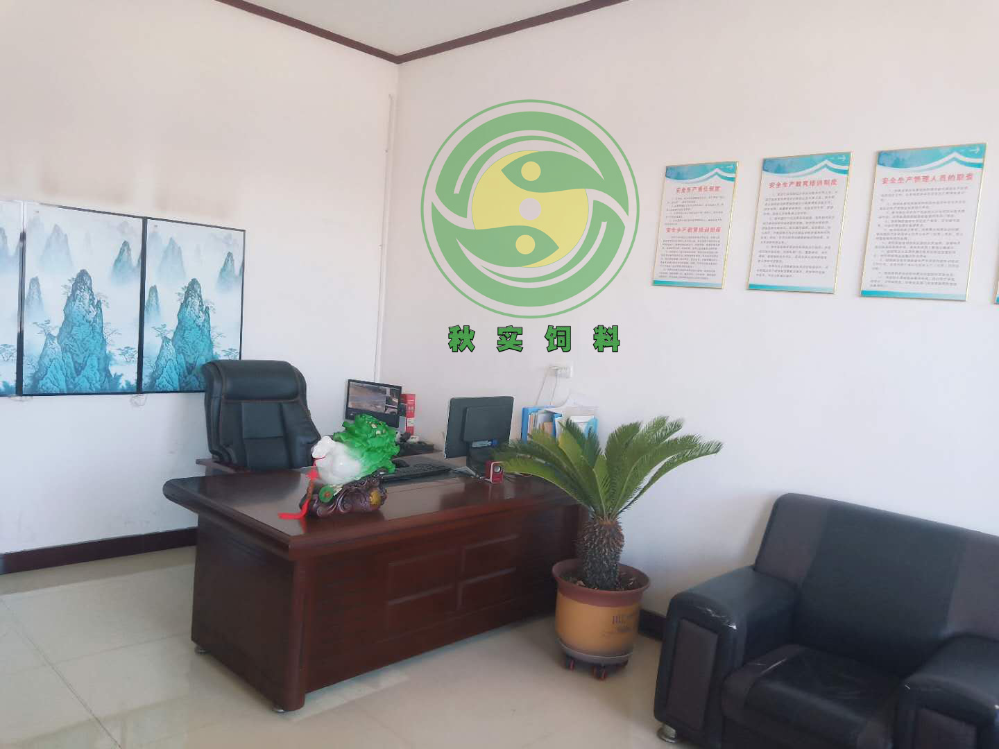 02f170b54b0c1d6c860f9d3f1e5614