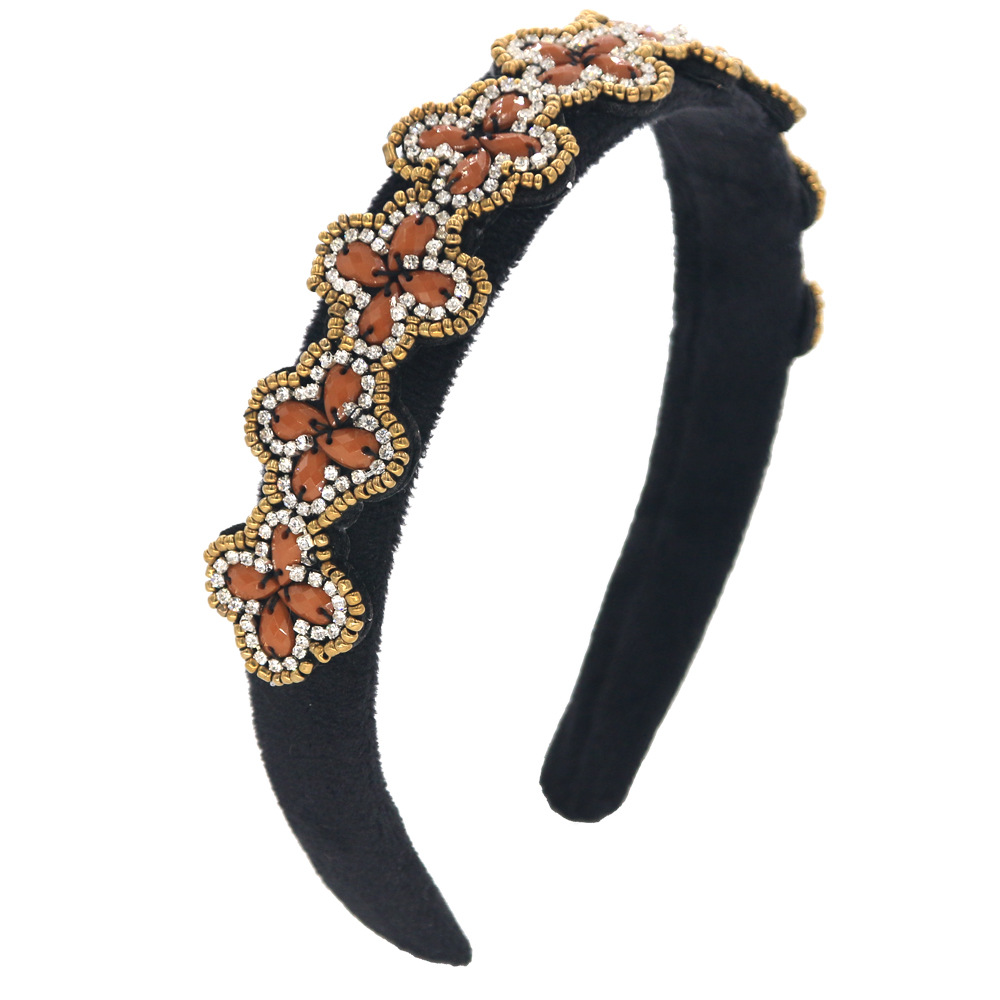 New Fashion Hand-knitted Bead Alloy Rhinestone Headband Catwalk Headband Nihaojewelry Wholesale display picture 1