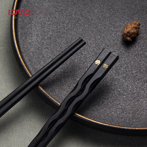 Full of Customers, Multiple Factories Direct Selling Creative Personalized Alloy Chopsticks for Home and Hotel, Chinese Style Anti-Slip Chopstick Tableware Gift Box Wholesale