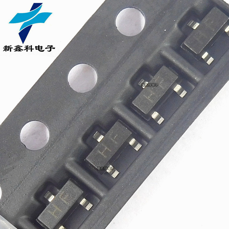 2SC1815 C1815 丝印HF SOT23 功率开关三极管 全新现货