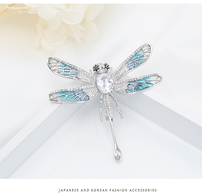 Dragonfly Brooch Female Personality Wings Pin Coat Cardigan Painted Corsage display picture 7