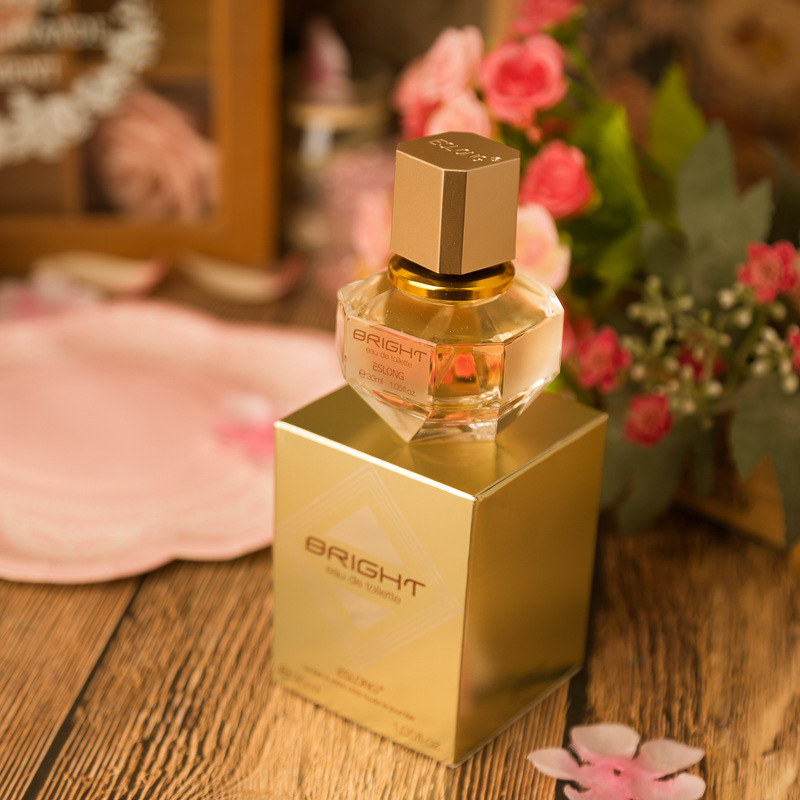 Estella brilliant eau de toilette donna fragranza persistente_voghion.com