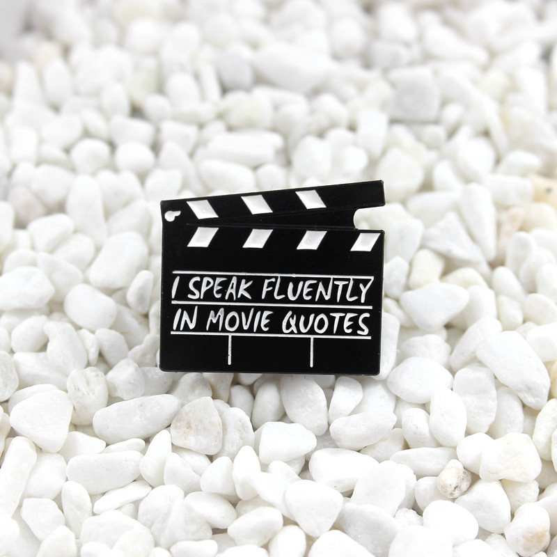 11g Weight Retro Pin Letter Alloy Enamel Unisex Brooches