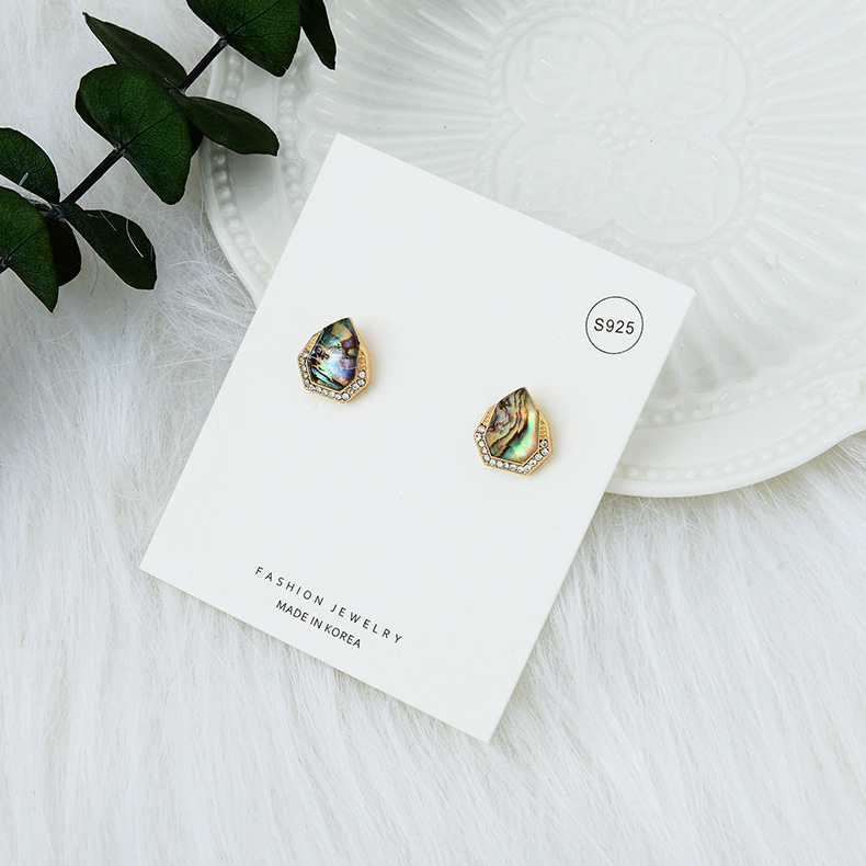 New Fashion Shell Resin Full Diamond Stud Earrings S925 Silver Creative Earrings display picture 5