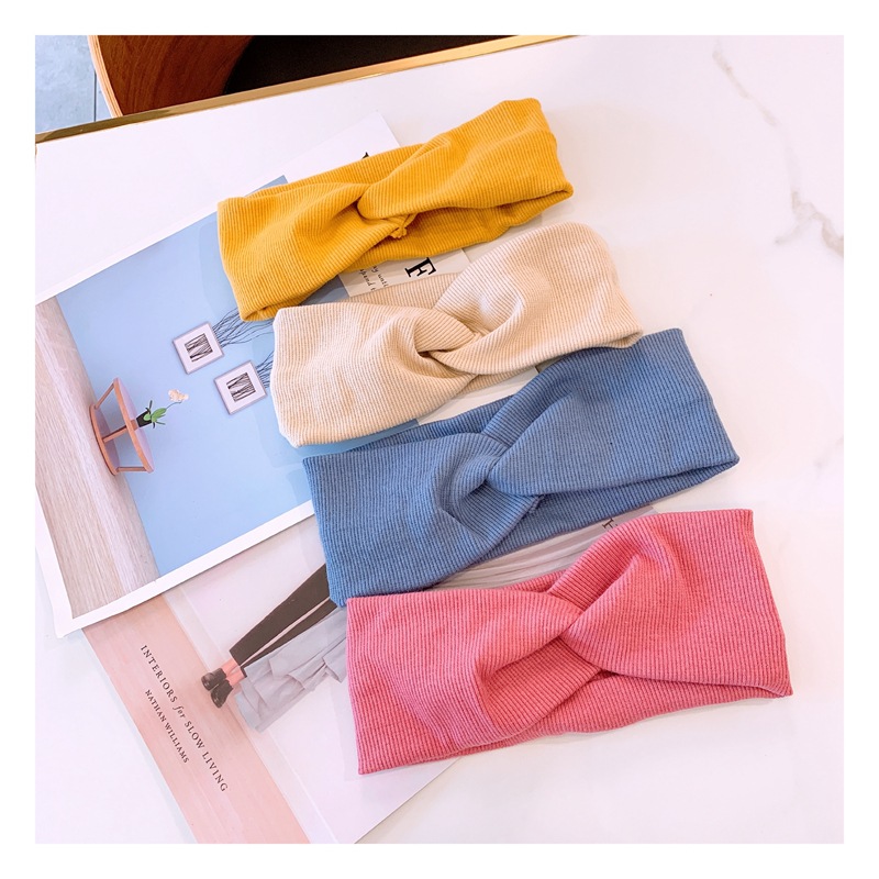 Simple New Woolen Knitting Wild Cross-style Hair Band display picture 2