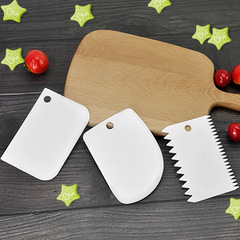 Plastic Trapezoid Scraper Set of Three, Cantonese Rice Noodle Cake Cream Scraper, Spatula, Cutting Knife, Dough Knife, Baking Tools