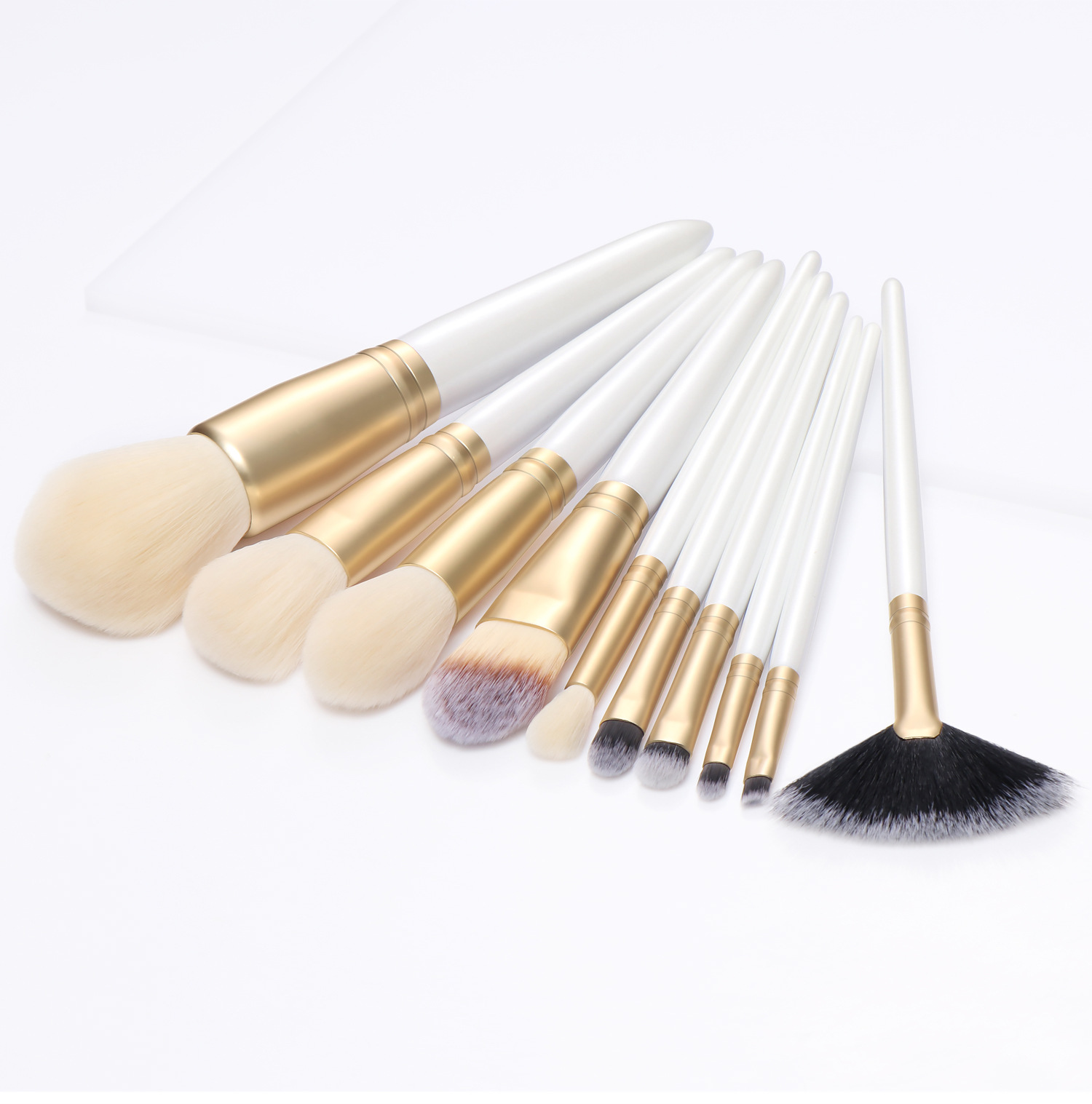 Mode Weißer Holzgriff Kleine Blumenlibelle Aufbewahrungstasche Make-up Pinsel Set Großhandel Nihaojewelry display picture 7