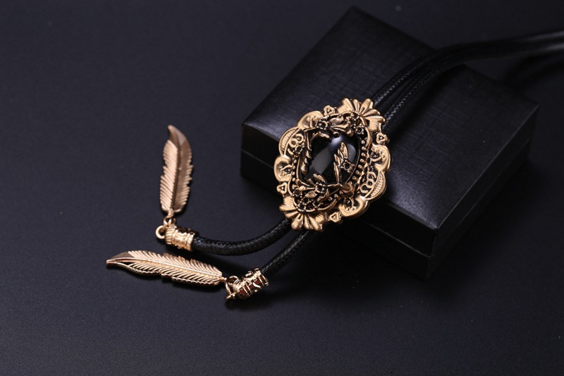 Moda coreana águila barroco polo corbata traje camisa joya pajarita collar ventas directas de la fábrica